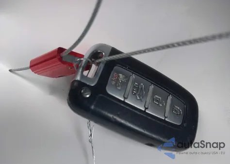 2012 Hyundai Elantra Limited (Ulsan Plant) from USA, damaged, VIN KMHDH4AE5CU338336